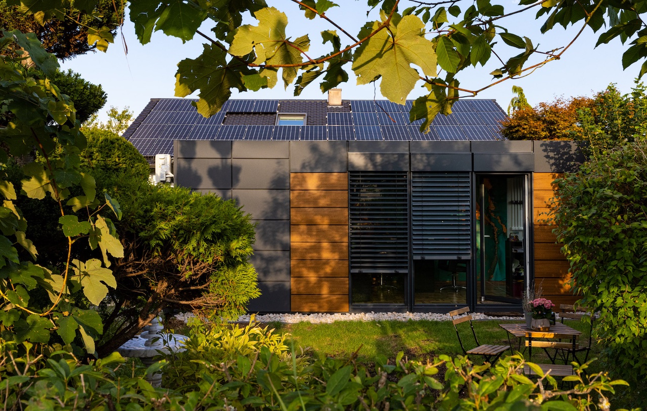 HAIRBOX Ansicht aus dem Garten